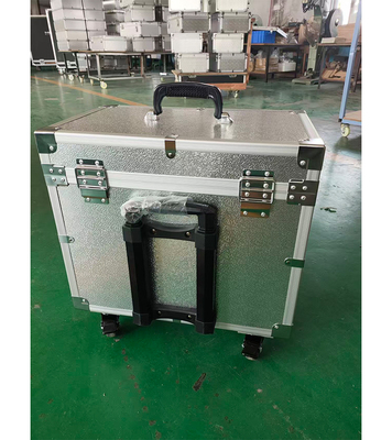 拉杆仪器铝箱